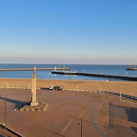 Maui - Zeezichtappartement Te * Ostend